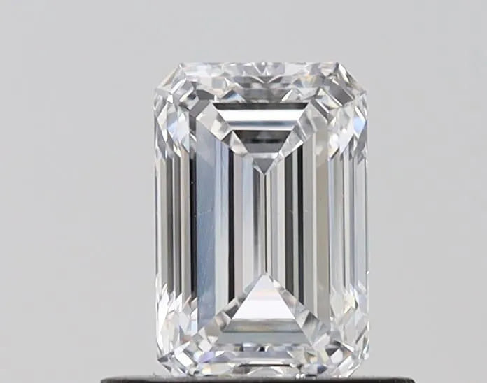 0.93ct Emerald Lab Grown Diamond (Colour D, Clarity VS1, IGI Certified)