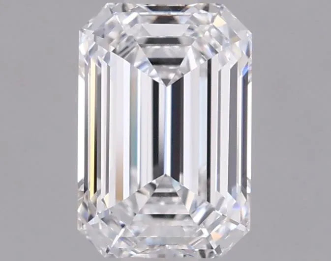 1.01ct Emerald Lab Grown Diamond (Colour D, Clarity IF, IGI Certified)