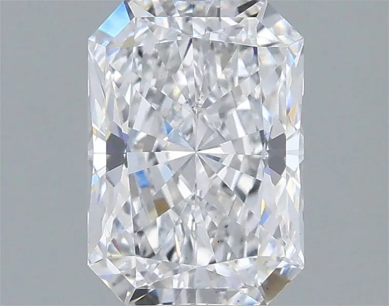 1.33ct Radiant Lab Grown Diamond (Colour D, Clarity VS2, IGI Certified)