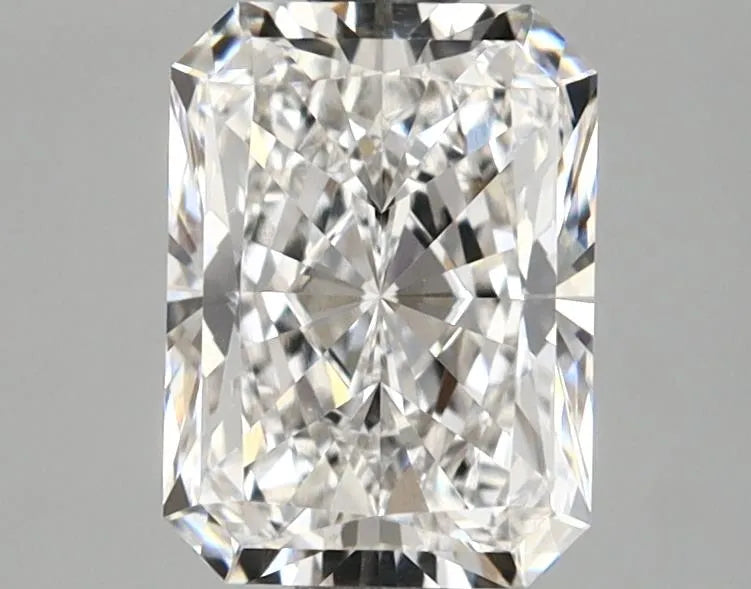 1.66ct Radiant Lab Grown Diamond (Colour E, Clarity VVS2, IGI Certified)