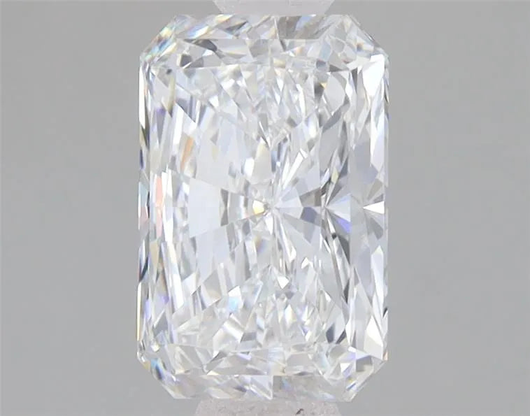 1.83ct Radiant Lab Grown Diamond (Colour E, Clarity VVS2, IGI Certified)