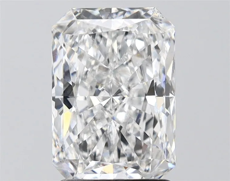 2.00ct Radiant Lab Grown Diamond (Colour D, Clarity VS2, IGI Certified)
