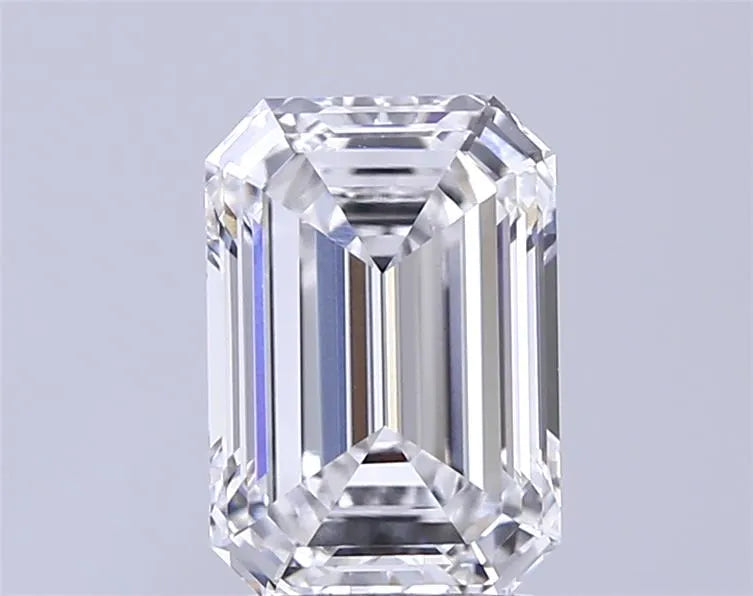 2.01ct Emerald Lab Grown Diamond (Colour E, Clarity VVS2, IGI Certified)