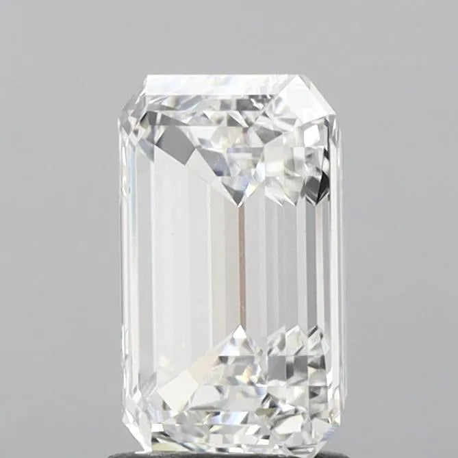2.01ct Emerald Lab Grown Diamond (Colour H, Clarity VS1, IGI Certified)