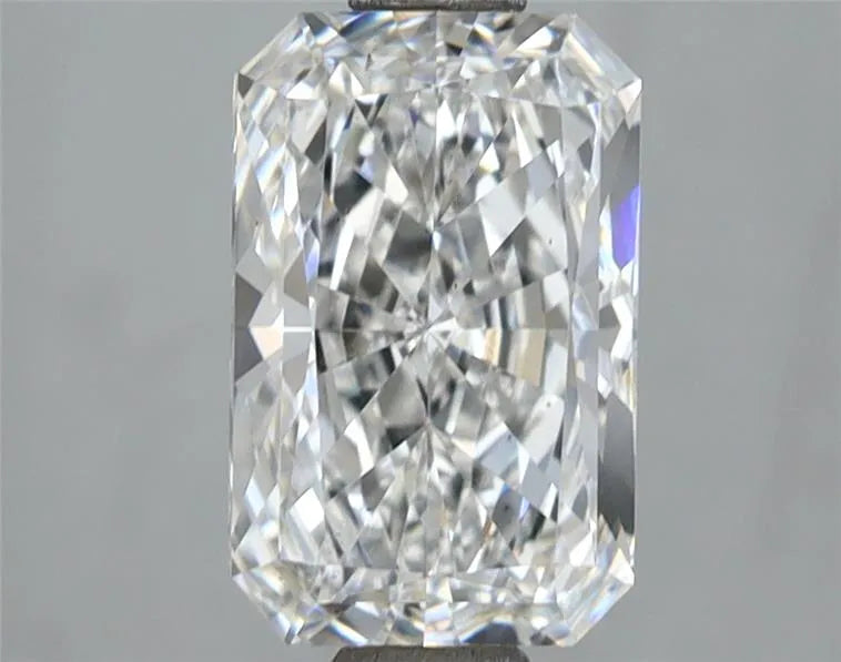 2.02ct Radiant Lab Grown Diamond (Colour E, Clarity VS2, IGI Certified)