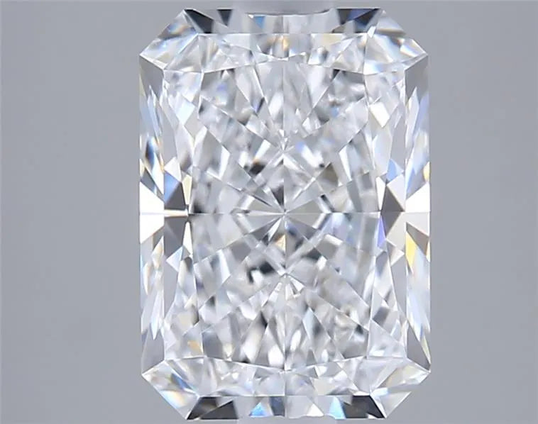 2.04ct Radiant Lab Grown Diamond (Colour D, Clarity VVS2, GIA Certified)