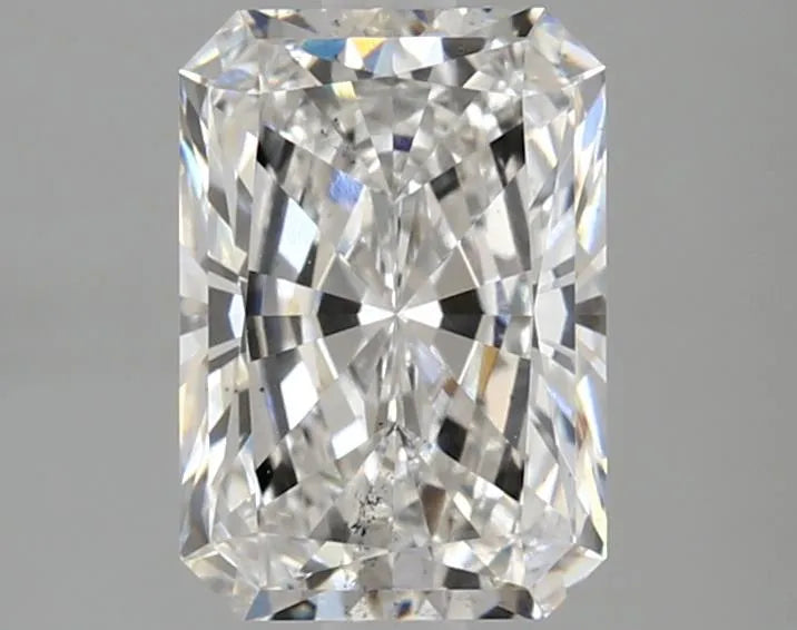 2.07ct Radiant Lab Grown Diamond (Colour F, Clarity SI1, IGI Certified)