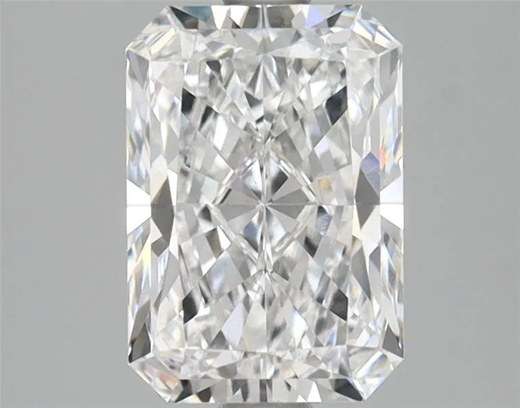 2.11ct Radiant Lab Grown Diamond (Colour E, Clarity VS1, IGI Certified)