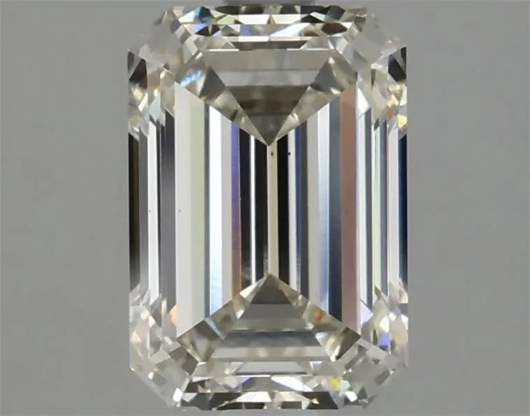 2.15ct Emerald Lab Grown Diamond (Colour I, Clarity VS1, IGI Certified)