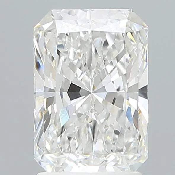 2.16ct Radiant Lab Grown Diamond (Colour E, Clarity VVS1, IGI Certified)