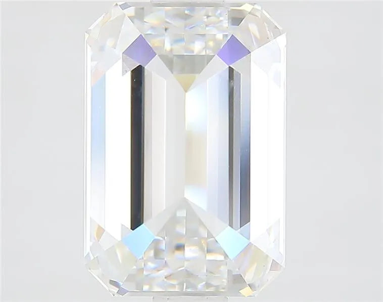 2.18ct Emerald Lab Grown Diamond (Colour E, Clarity VS2, IGI Certified)