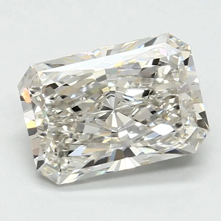 2.23ct Radiant Lab Grown Diamond (Colour H, Clarity VVS2, Cut EX, IGI Certified)