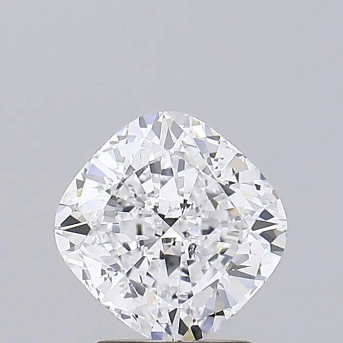 2.36ct Cushion brilliant Lab Grown Diamond (Colour F, Clarity SI2, IGI Certified)