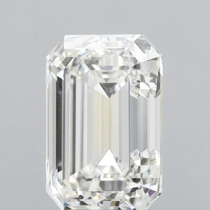 2.50ct Emerald Lab Grown Diamond (Colour F, Clarity VVS2, IGI Certified)
