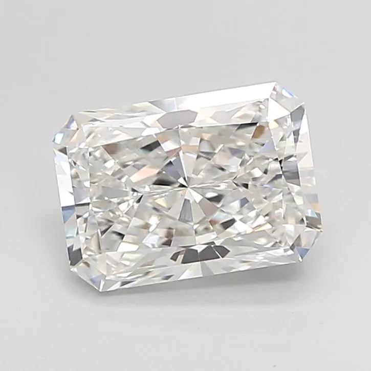 2.53ct Radiant Lab Grown Diamond (Colour F, Clarity VS1, IGI Certified)