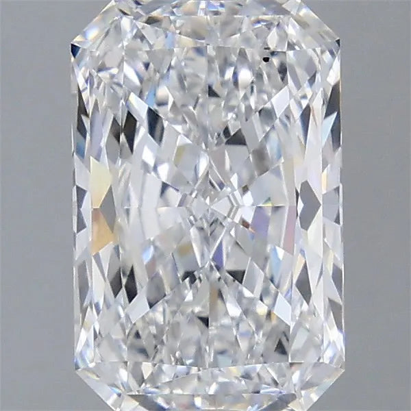 2.56ct Radiant Lab Grown Diamond (Colour D, Clarity VS2, IGI Certified)