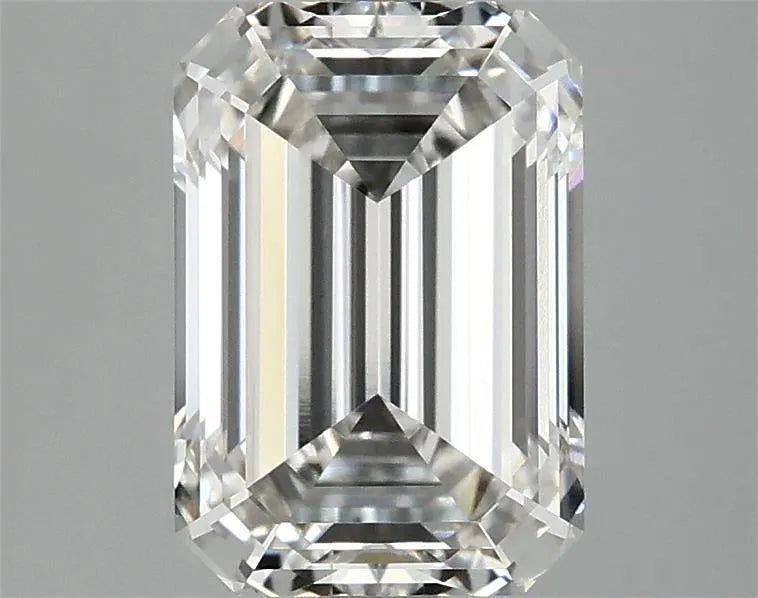 2.57ct Emerald Lab Grown Diamond (Colour F, Clarity VVS2, IGI Certified)