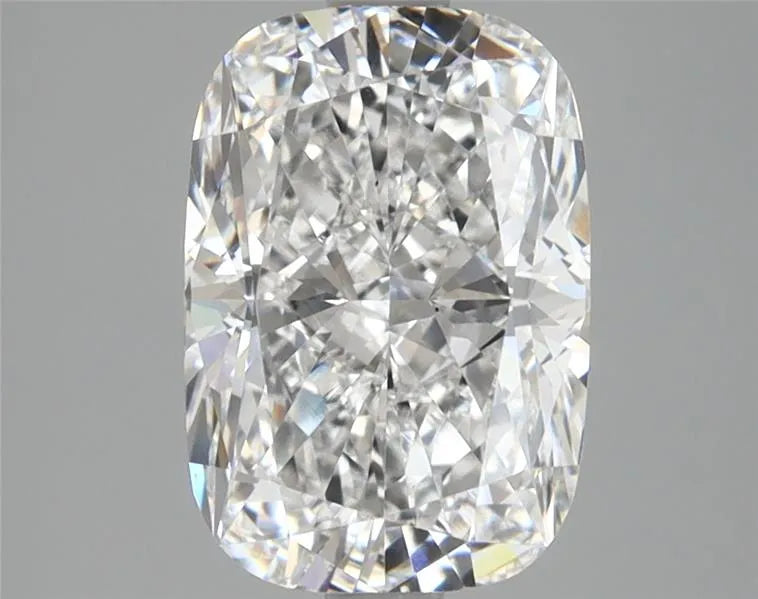 2.60ct Cushion modified Lab Grown Diamond (Colour E, Clarity VS1, IGI Certified)