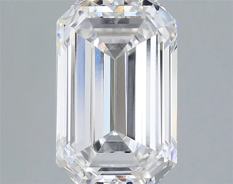 2.72ct Emerald Lab Grown Diamond (Colour D, Clarity VVS1, IGI Certified)