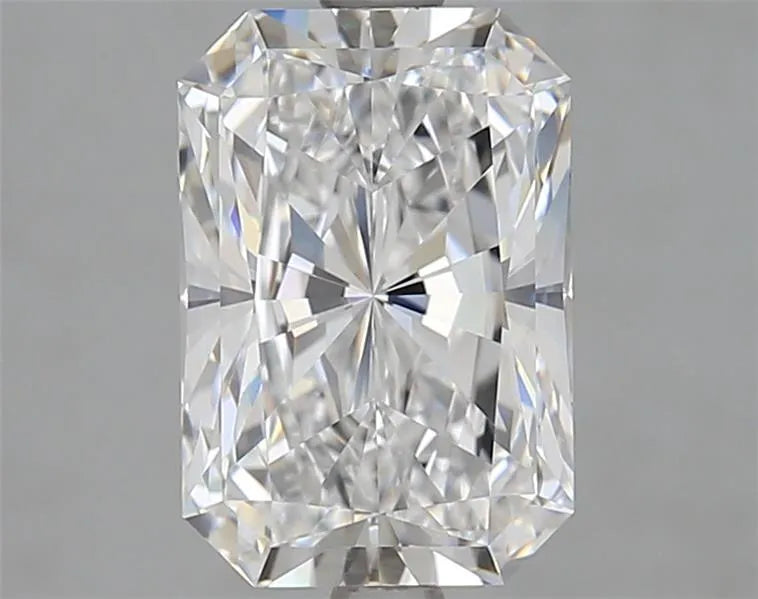 2.83ct Radiant Lab Grown Diamond (Colour D, Clarity FL, IGI Certified)