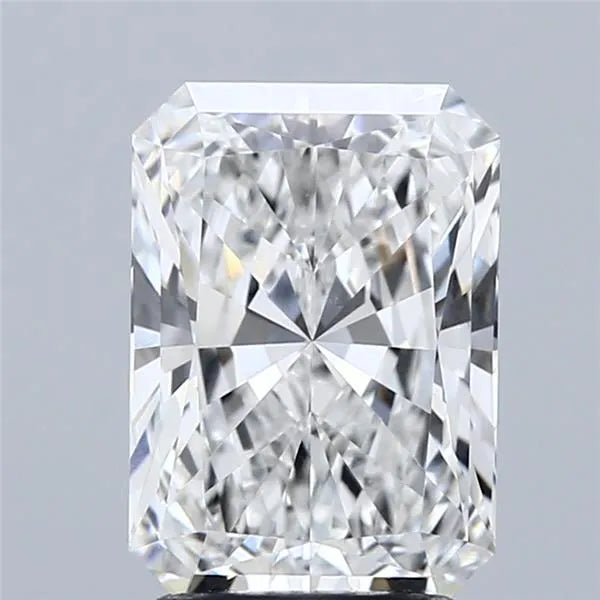 2.92ct Radiant Lab Grown Diamond (Colour E, Clarity VVS1, IGI Certified)