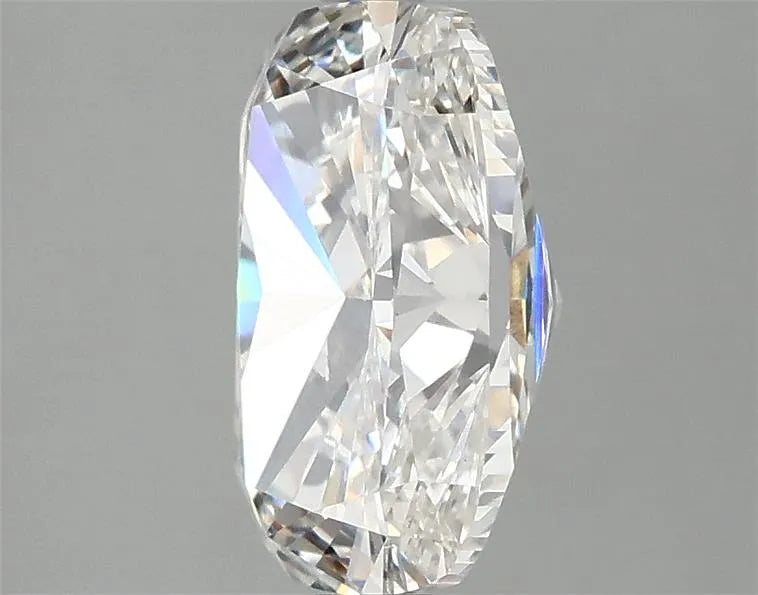 3.00ct Cushion modified Lab Grown Diamond (Colour G, Clarity VS1, IGI Certified)