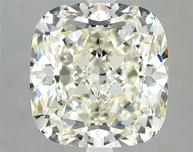 3.00ct Cushion modified Natural Diamond (Colour M, Clarity VS1, Cut EX, GIA Certified)