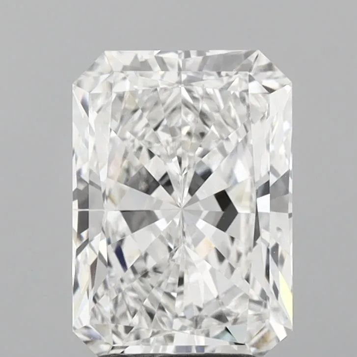 3.00ct Radiant Lab Grown Diamond (Colour E, Clarity VVS2, IGI Certified)