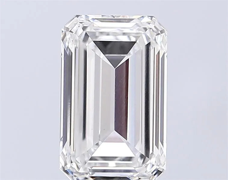 3.01ct Emerald Lab Grown Diamond (Colour E, Clarity VVS2, IGI Certified)