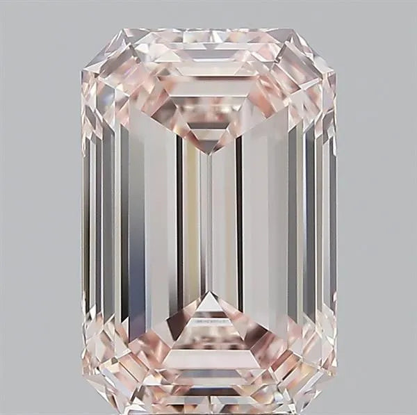 3.01ct Emerald Lab Grown Diamond (Colour Fancy Light Pink, Clarity VVS2, IGI Certified)