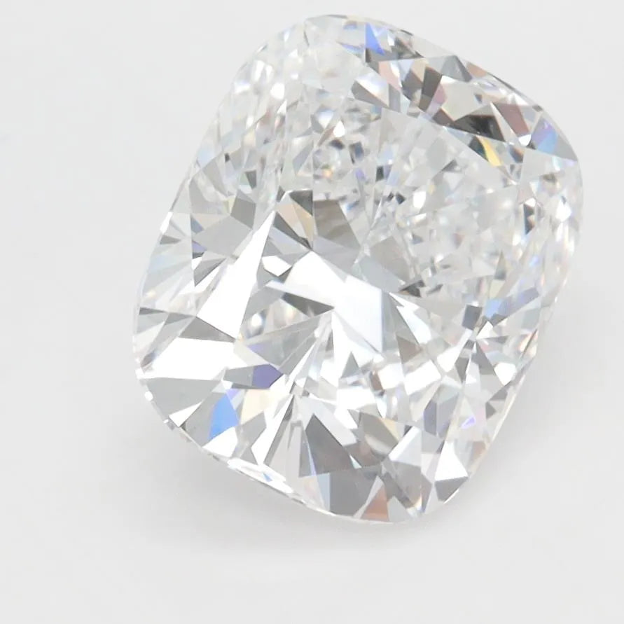 3.02ct Cushion modified Lab Grown Diamond (Colour D, Clarity VVS1, IGI Certified)