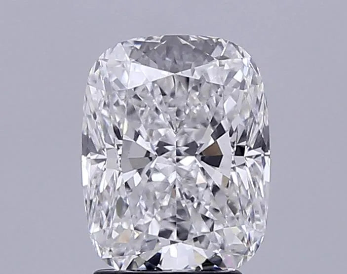 3.02ct Cushion modified Lab Grown Diamond (Colour E, Clarity VVS2, IGI Certified)