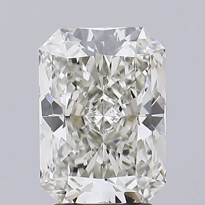 3.02ct Radiant Lab Grown Diamond (Colour H, Clarity VS2, IGI Certified)