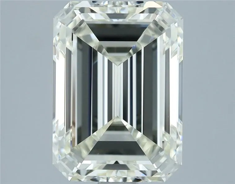 3.03ct Emerald Natural Diamond (Colour J, Clarity VS1, Cut VG, IGI Certified)
