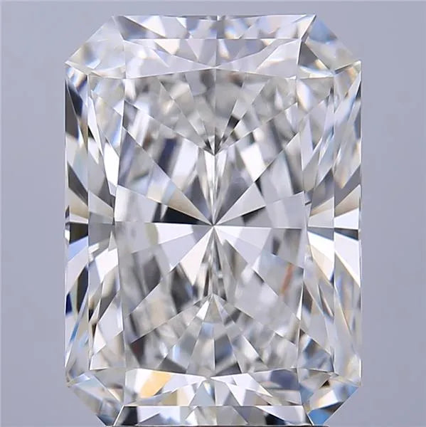 3.07ct Radiant Lab Grown Diamond (Colour E, Clarity VVS2, IGI Certified)
