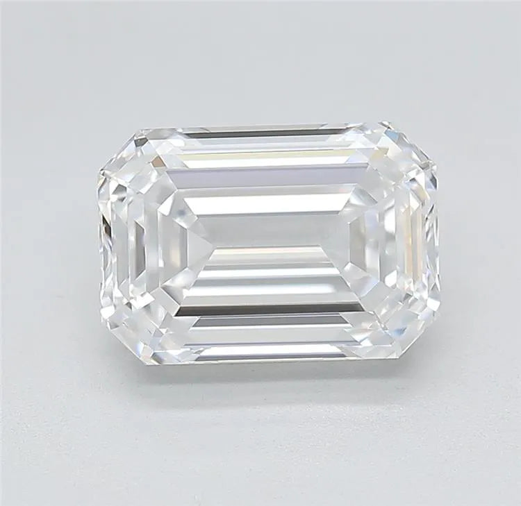 3.22ct Emerald Lab Grown Diamond (Colour D, Clarity VVS2, Cut EX, IGI Certified)