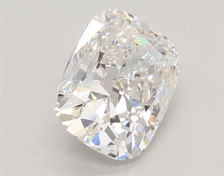 3.33ct Cushion modified Lab Grown Diamond (Colour E, Clarity VS1, IGI Certified)