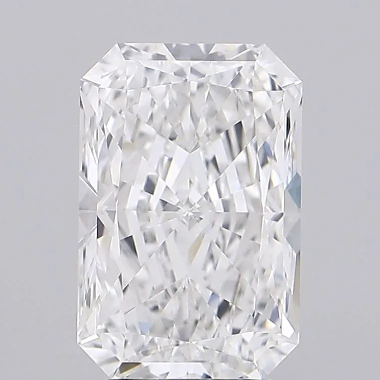 3.52ct Radiant Lab Grown Diamond (Colour E, Clarity IF, IGI Certified)