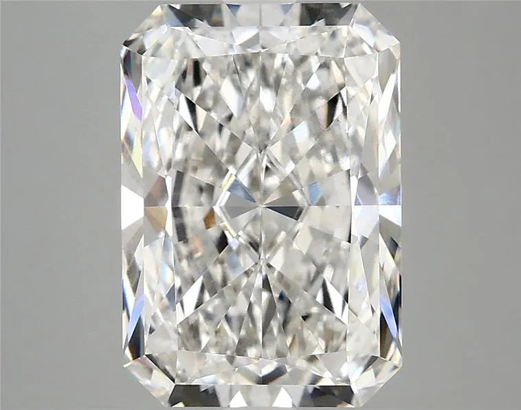3.55ct Radiant Lab Grown Diamond (Colour F, Clarity VS2, IGI Certified)