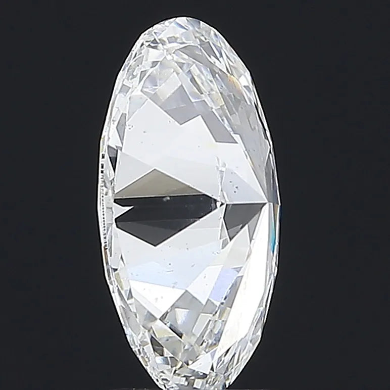 3.58ct Oval Lab Grown Diamond (Colour E, Clarity SI2, IGI Certified)