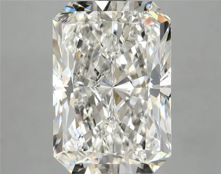 3.67ct Radiant Lab Grown Diamond (Colour F, Clarity VS1, IGI Certified)