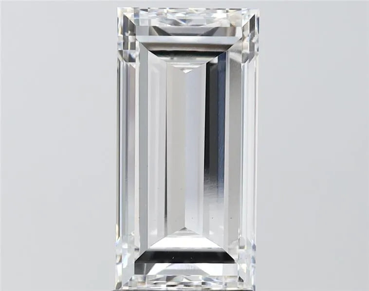 4.00ct Baguette Lab Grown Diamond (Colour F, Clarity VS1, IGI Certified)