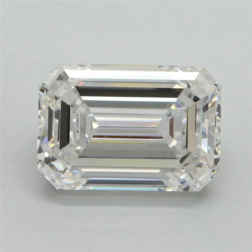 4.00ct Emerald Lab Grown Diamond (Colour D, Clarity VVS2, IGI Certified)