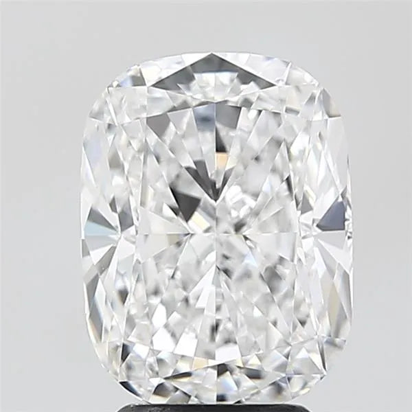 4.02ct Cushion modified Lab Grown Diamond (Colour D, Clarity VVS1, IGI Certified)