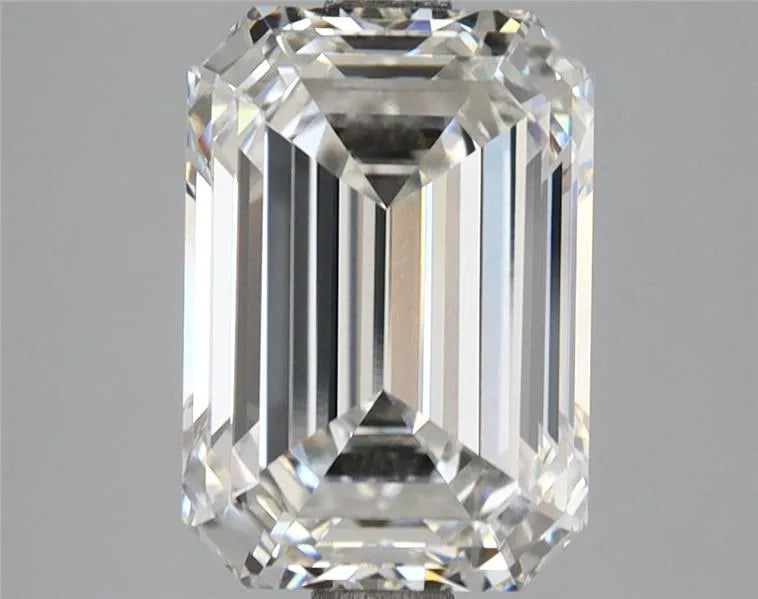 4.02ct Emerald Lab Grown Diamond (Colour F, Clarity VVS2, IGI Certified)