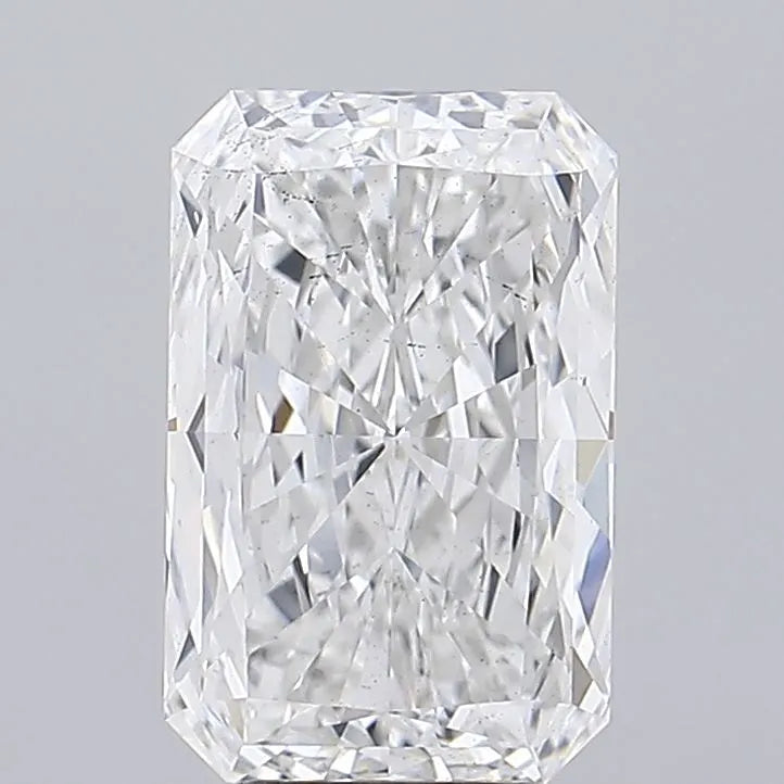 4.51ct Radiant Lab Grown Diamond (Colour E, Clarity SI1, IGI Certified)
