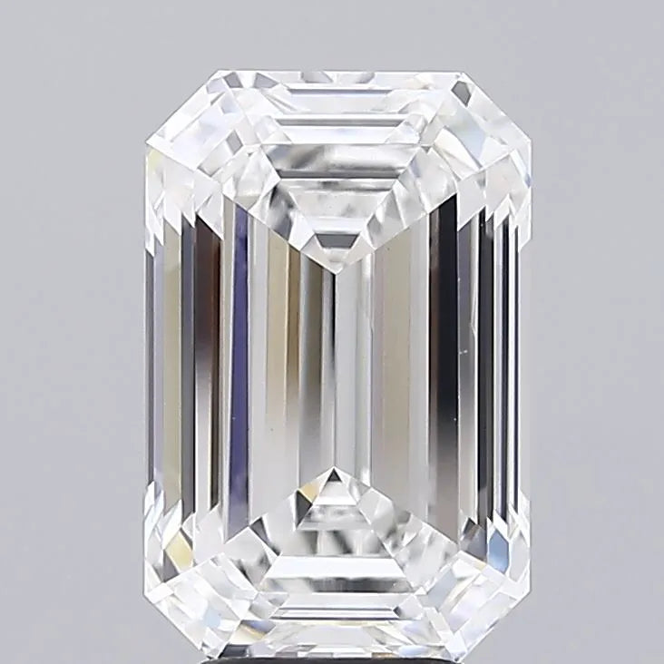 4.91ct Emerald Lab Grown Diamond (Colour E, Clarity VVS2, IGI Certified)