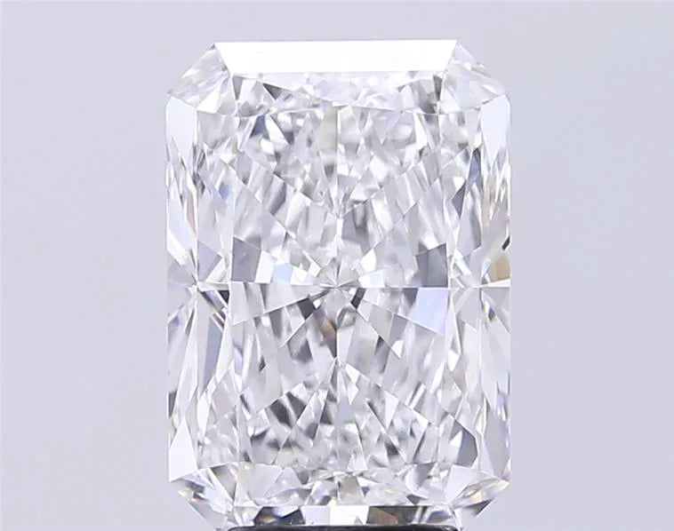 5.96ct Radiant Lab Grown Diamond (Colour D, Clarity VVS2, IGI Certified)