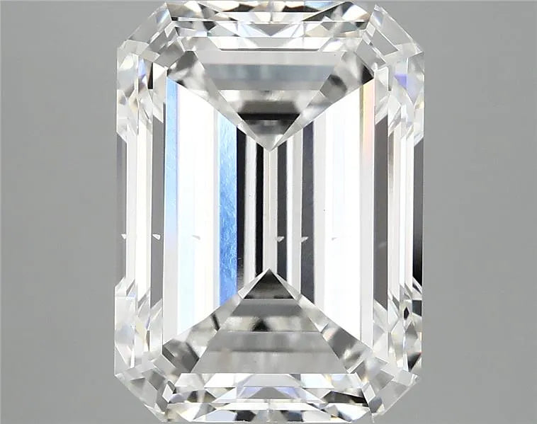 7.01ct Emerald Lab Grown Diamond (Colour F, Clarity VS2, IGI Certified)