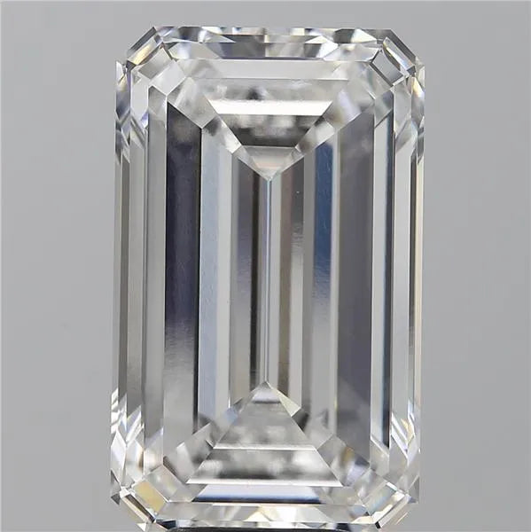 8.69ct Emerald Lab Grown Diamond (Colour E, Clarity VVS2, IGI Certified)